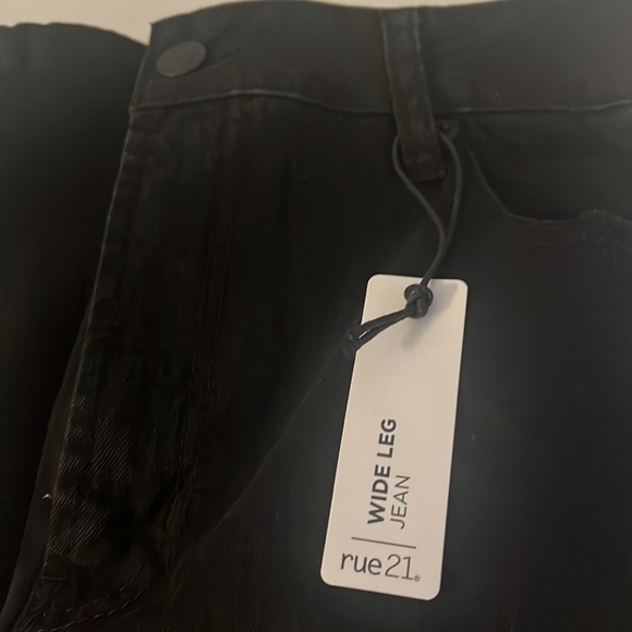 Rue 21 High rise Wide leg jeans - Picture 2 of 3